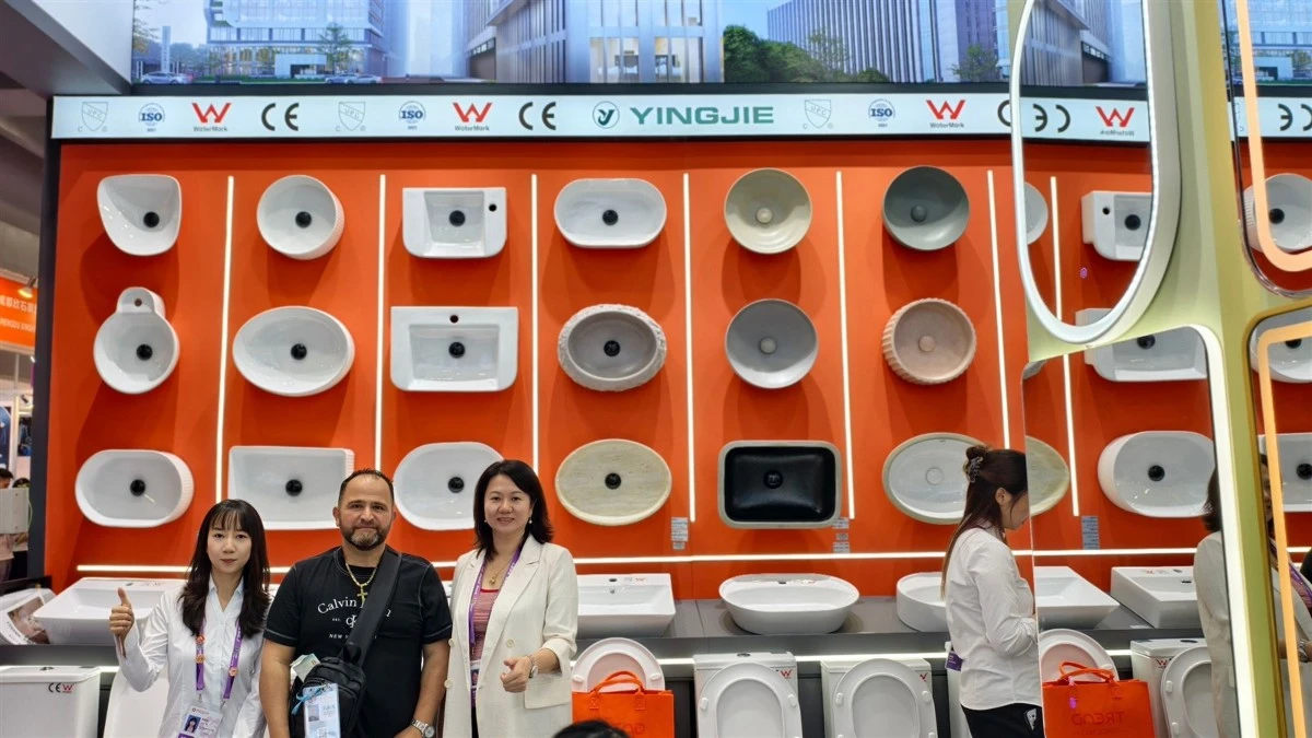 canton fair day2 canton fair day2